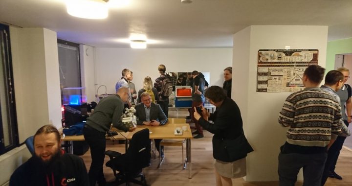 Hacklab Jyväskylän avajaiset 15.11.